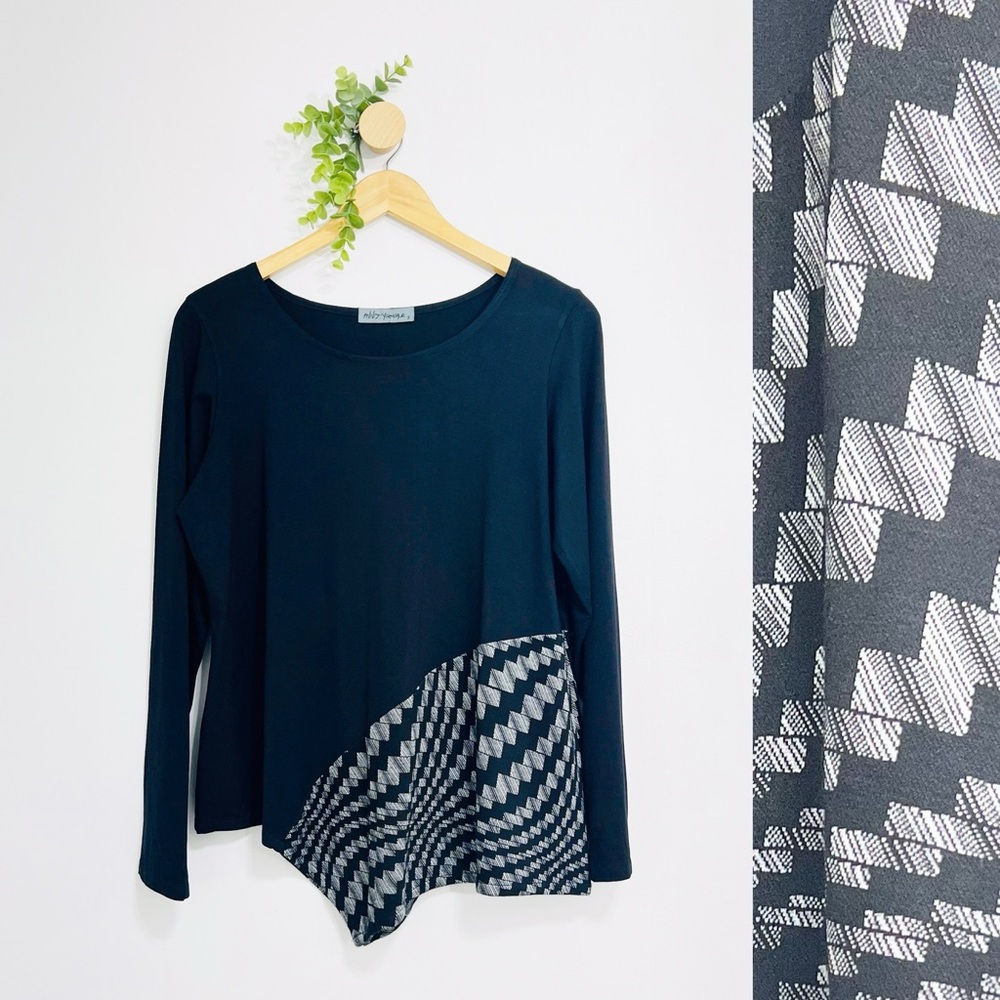 Avivit Yizhar Black Asymmetrical Lycra Blend Lagenlook Minimalist Top